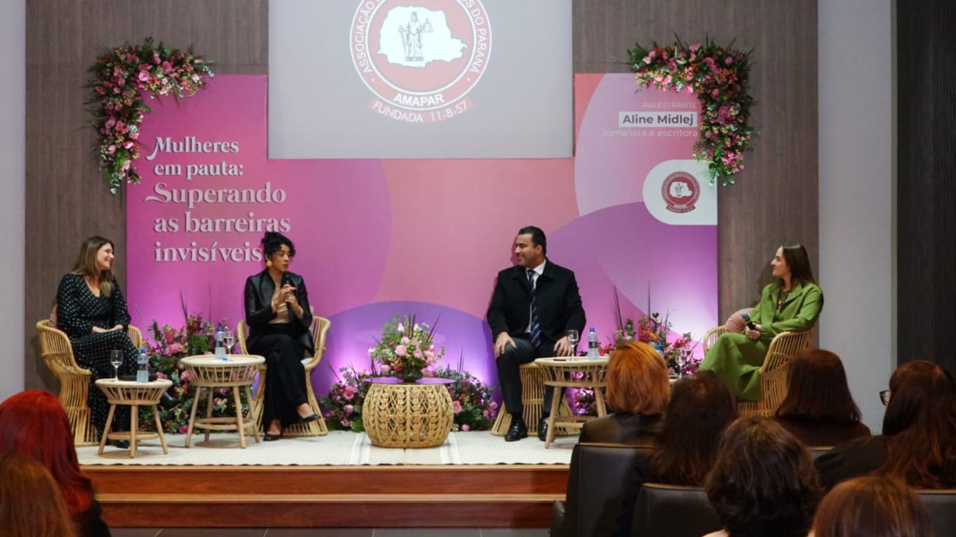 Mulheres em pauta: confira fotos e o vídeo do evento com a participação especial da jornalista Aline Midlej