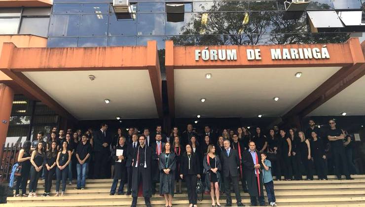 Atos de repúdio nas comarcas de todas as regiões do Paraná e em Brasília ressaltam a indignação contra manobras de parlamentares