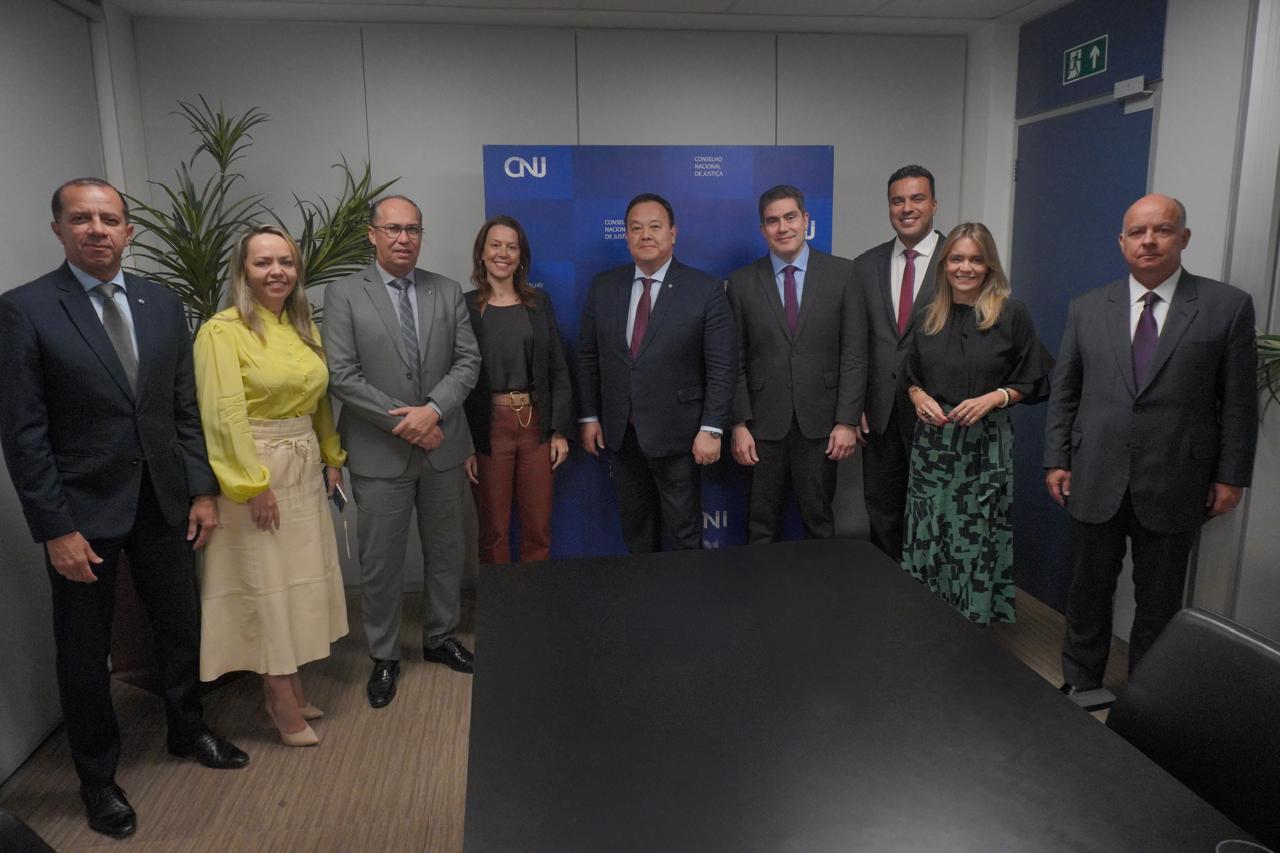 CNJ - AMAPAR, AMB e demais associações se reúnem com juiz auxiliar da corregedoria nacional de Justiça 