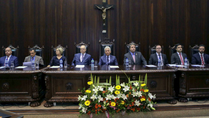 Diretores tomam posse na EMAP em noite de aula magna com o ministro Edson Fachin