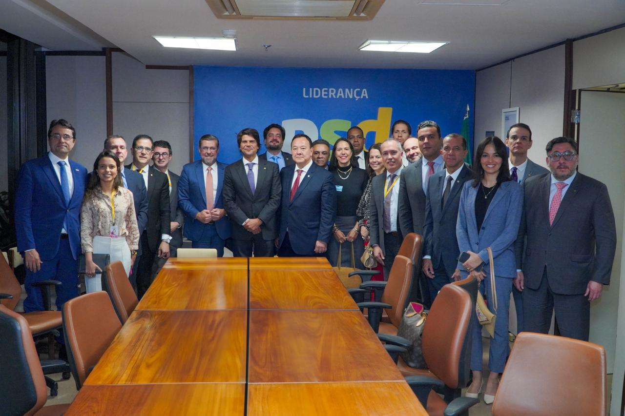 Frentas se reúne na Câmara dos Deputados com relator do Grupo de Trabalho da Reforma Administrativa