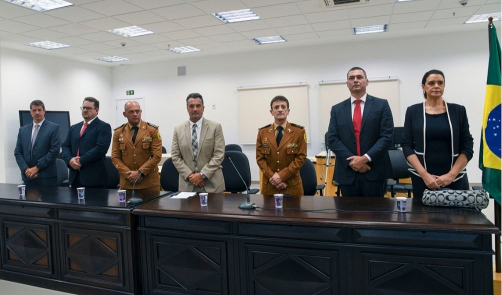  Diretoria da Amapar prestigia inauguração do plenário das varas privativas do Tribunal do Júri e da sala dos Juízes Militares