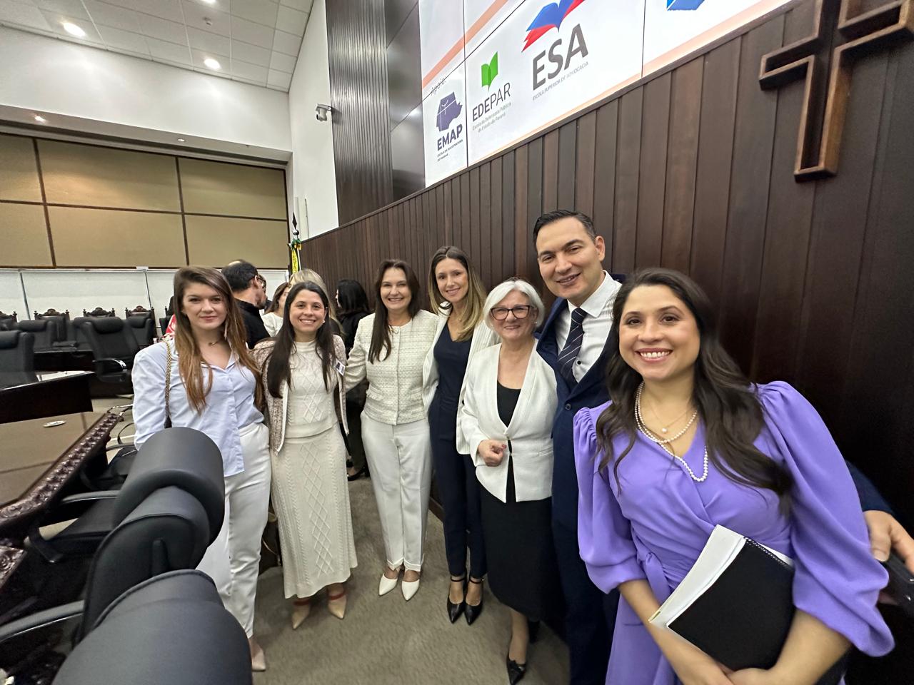 Diretoria da AMAPAR participa do encontro que marcou o lançamento do Informativo de Jurisprudência sobre Direito de Família