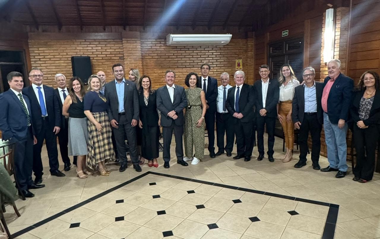 Ponta Grossa e região: Presidente Marcel Ferreira dos Santos participa do lançamento da pedra fundamental do novo fórum e de encontro com magistradas e magistrados 