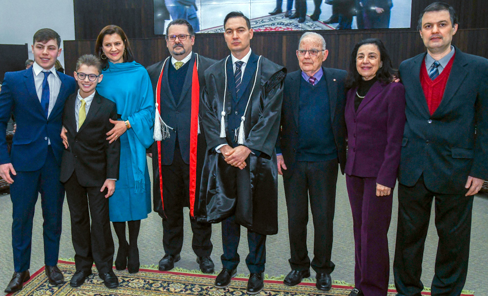 Diretoria da Amapar prestigia a posse do novo desembargador do TJPR, Eduardo Cambi