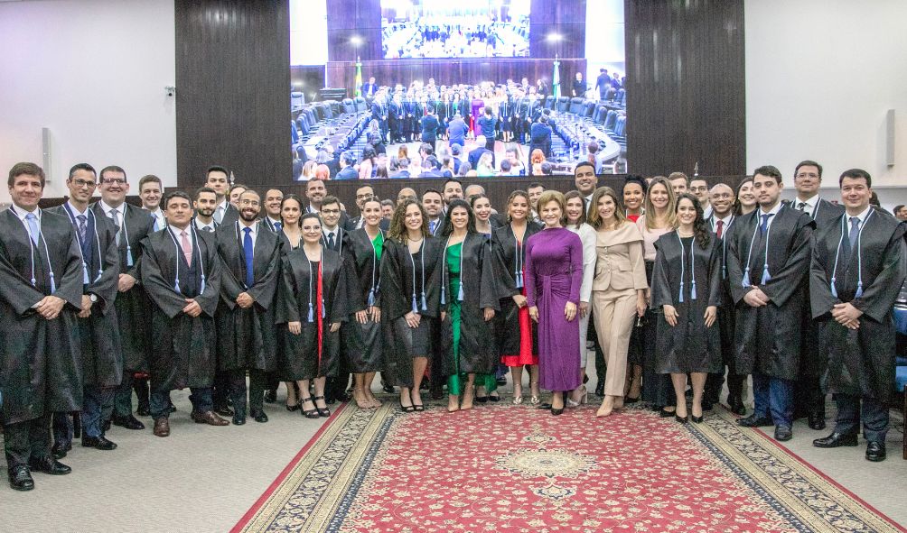Diretoria da AMAPAR prestigia a posse de 32 juízas e juízes substitutos no TJPR