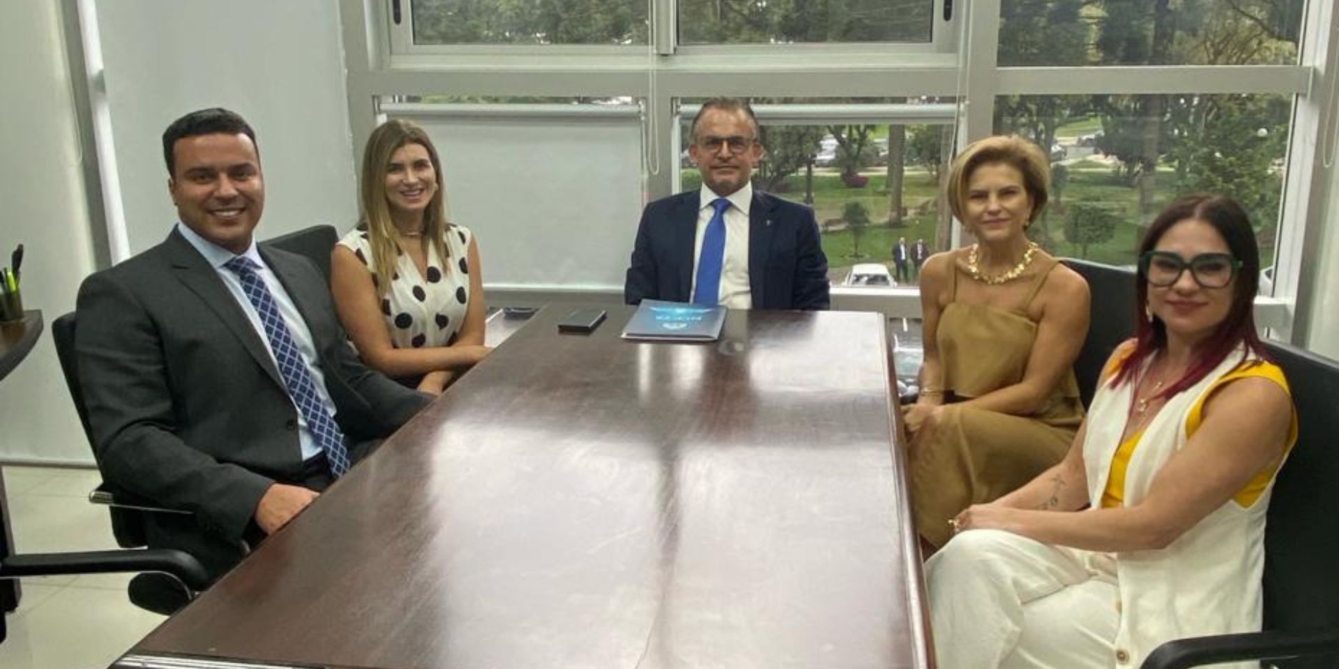 Diretorias da AMAPAR e da EMAP fazem visita institucional ao diretor-geral da EJUD-PR 