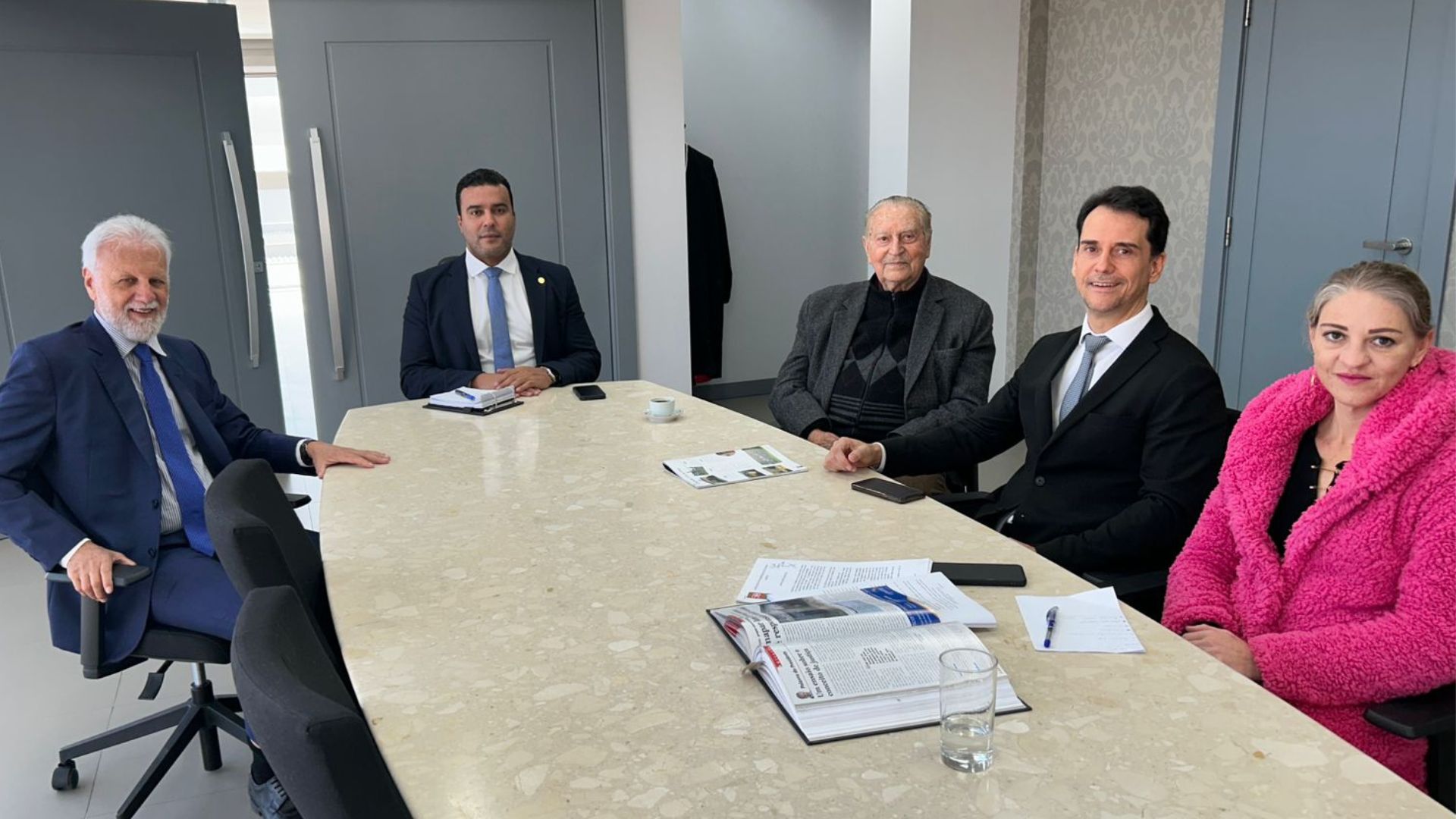 Diretoria destaca necessidade de dar maior visibilidade ao projeto Ser Social 