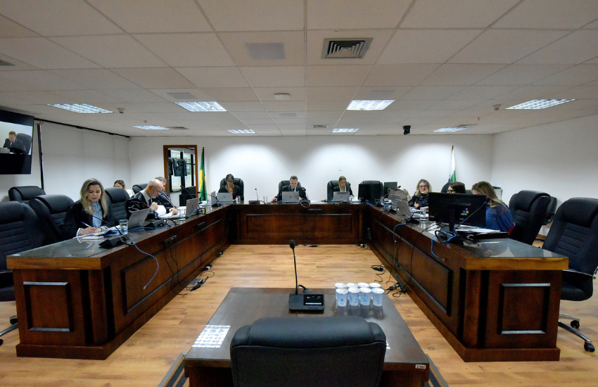 Presidente da 6ª Câmara Criminal do TJPR fala da atuação especializada e do enfrentamento à violoência doméstica Presidente da 6ª Câmara Criminal do TJPR fala da atuação especializada e do enfrentamento à violoência doméstica